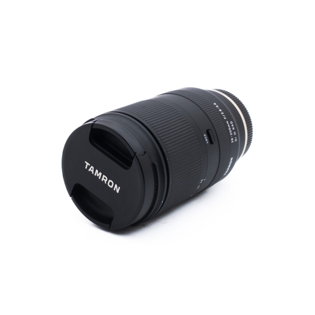 Tamron 28-200mm f/2.8-5.6 Di III RXD Sony FE - Käytetty