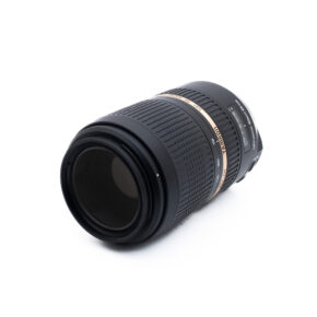 Tamron 70-300mm Di USD Nikon-2 Tamron SP 70-300mm f/4-5.6 Di VC USD Nikon F (Kunto K5) - Käytetty