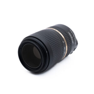 Tamron SP 70-300mm f/4-5.6 Di VC USD Nikon F (Kunto K5) - Käytetty