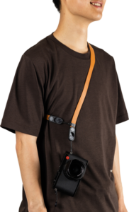 800q-04_134522 Peak Design Form Leather Camera Strap Short Amber -kamerahihna