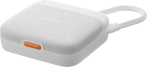 800q-04_134847 Insta360 2-in-1 Card Reader + Case -kortinlukija ja kotelo