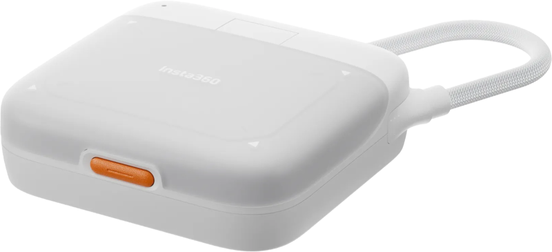 800q-04_134847 Insta360 2-in-1 Card Reader + Case -kortinlukija ja kotelo