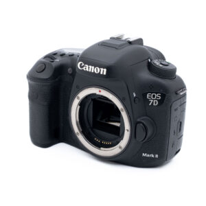 Canon-7D-II-2 Canon EOS 7D Mark II - Käytetty