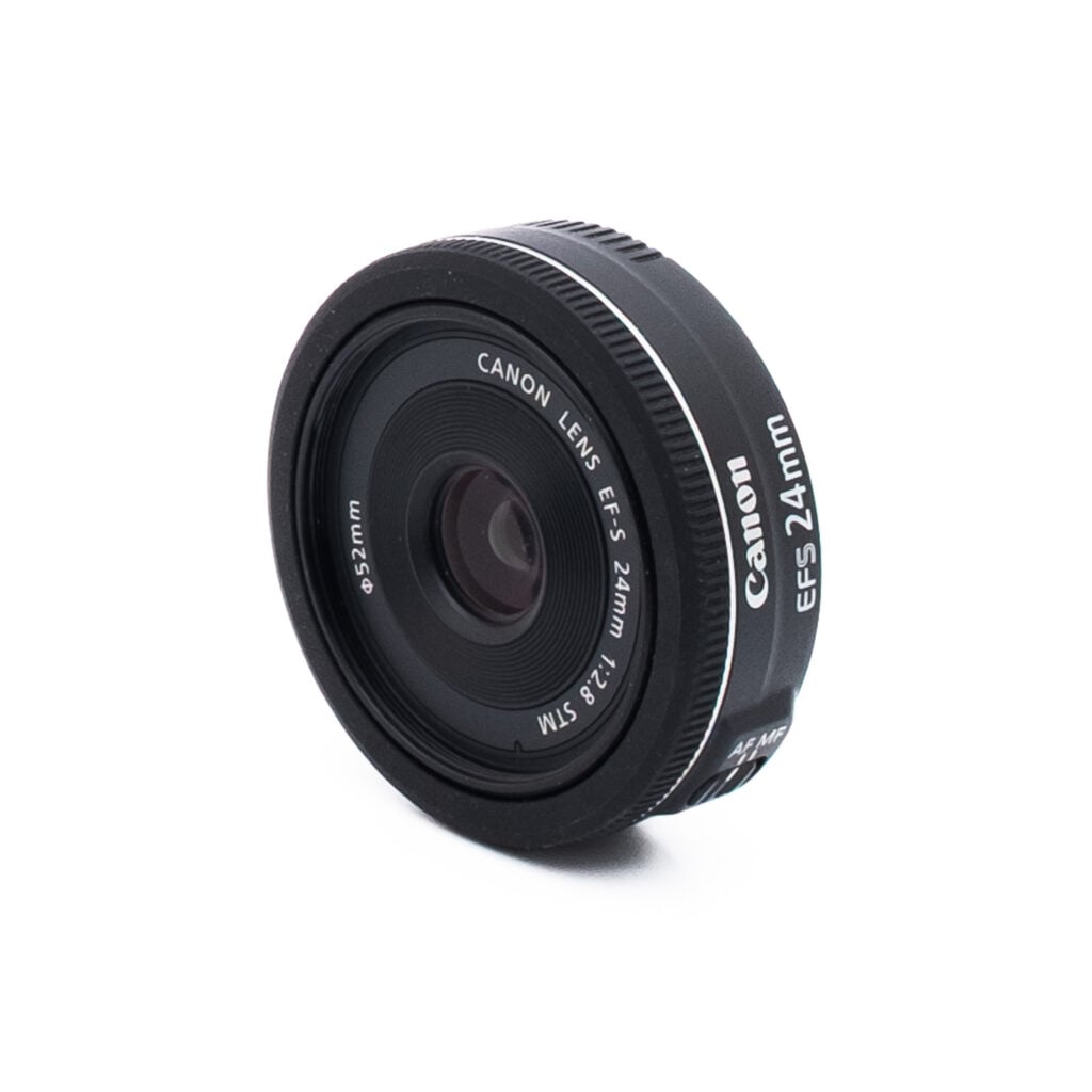Canon EF-S 24mm f28 STM-2 Canon EF-S 24mm f/2.8 STM - Käytetty
