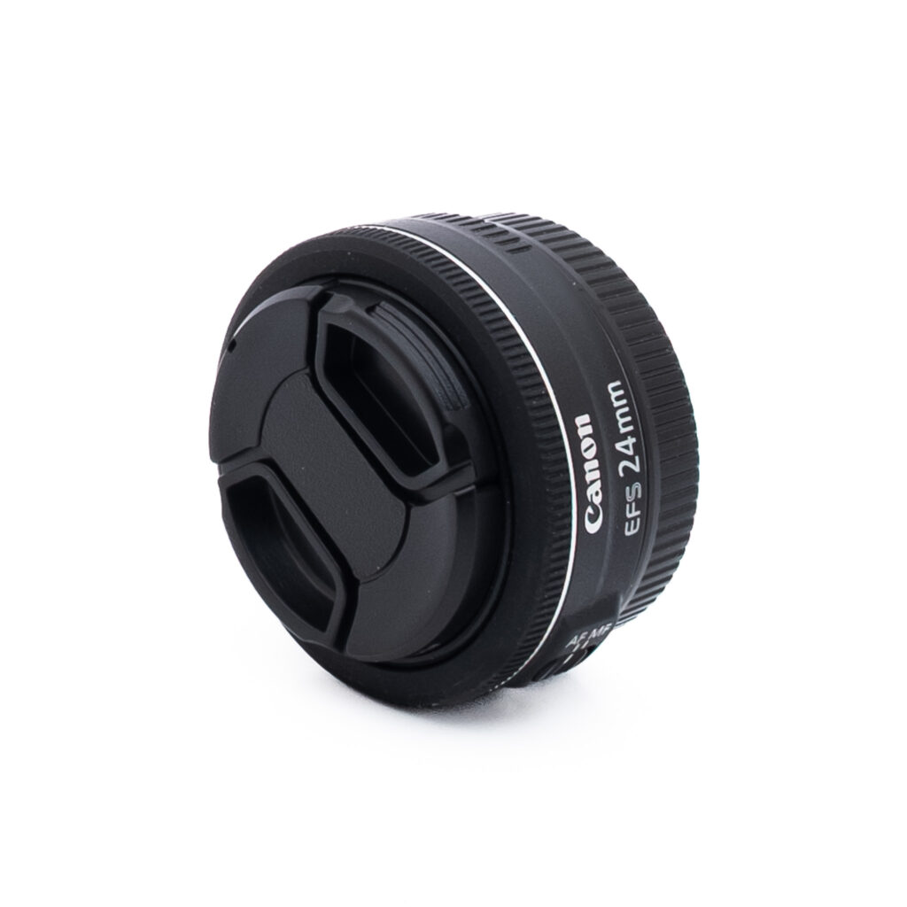 Canon EF-S 24mm f28 STM-3 Canon EF-S 24mm f/2.8 STM - Käytetty