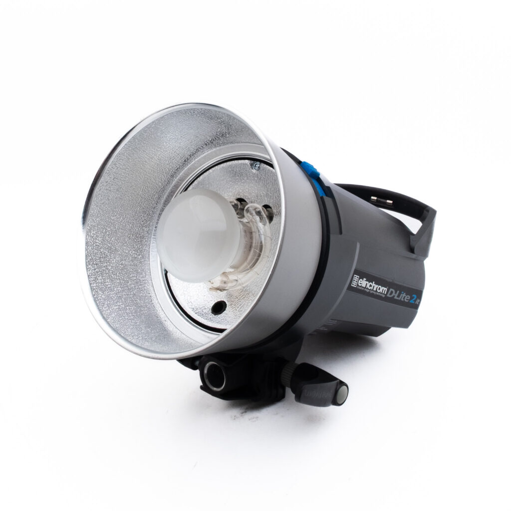 Elinchrom D-Lite 2 it Elinchrom D-Lite 2 it - Käytetty