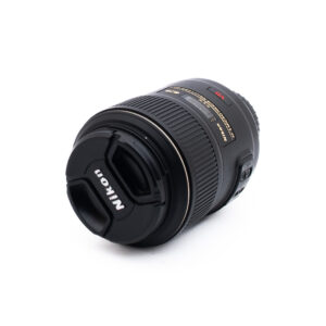 Nikon 105mm f28G ED VR-3-3 Nikon AF-S Micro-Nikkor 105mm f/2.8G VR ED - Käytetty