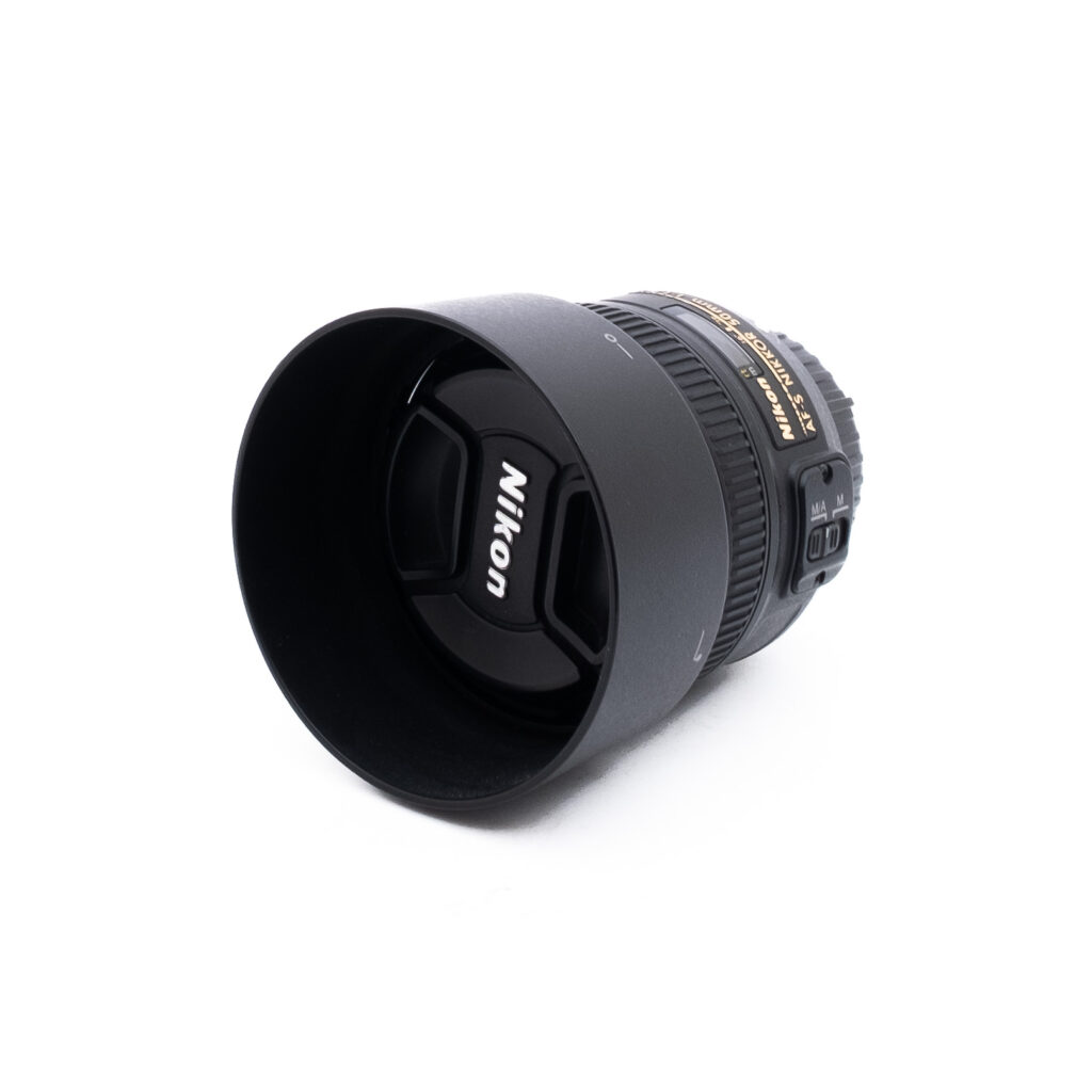 Nikon 50mm f18 G-3 Nikon AF-S Nikkor 50mm f/1.8 G - Käytetty