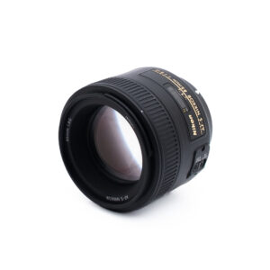 Nikon 85mm f18G-2 Nikon AF-S Nikkor 85mm f/1.8 G - Käytetty