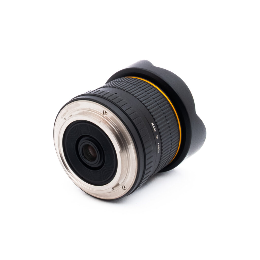 Samyang 8mm f35 Samyang 8mm f/3.5 Fisheye CS Canon EF-S - Käytetty