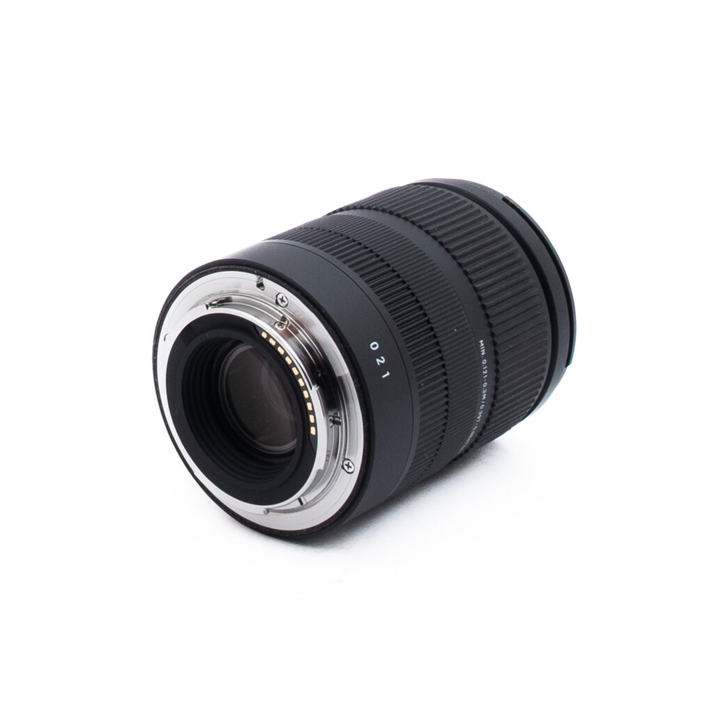 Sigma 18-50mm f28 DC DN Sony-1 Sigma 18-50mm f/2.8 DC DN C Sony E - Käytetty