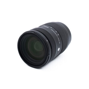 Sigma 28-70mm f28 DG DN Sony-2 Sigma 28-70mm f/2.8 DG DN C Sony FE - Käytetty