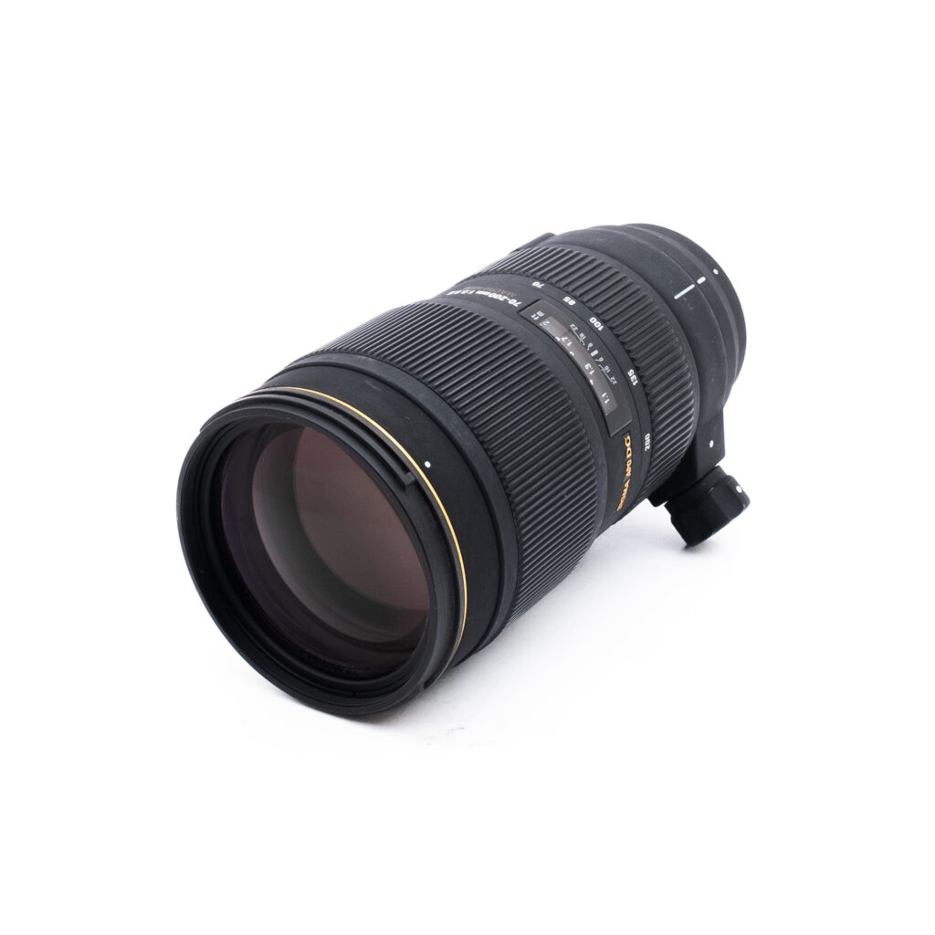 Sigma DG 70-200mm f28 EX Nikon-2 Sigma 70-200mm f/2.8 II APO DG HSM EX Nikon F - Käytetty