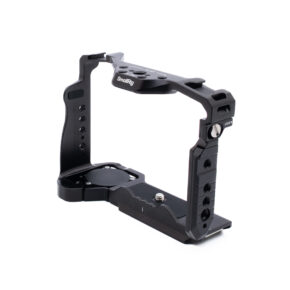 Sony A7R V cage-2 SmallRig 6024 HawkLock Quick Release Cage for Sony A7 V, A7R V & A7 IV - Käytetty