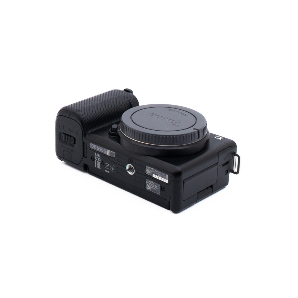 Sony ZV-E10 1543 Sony ZV-E10 – Käytetty