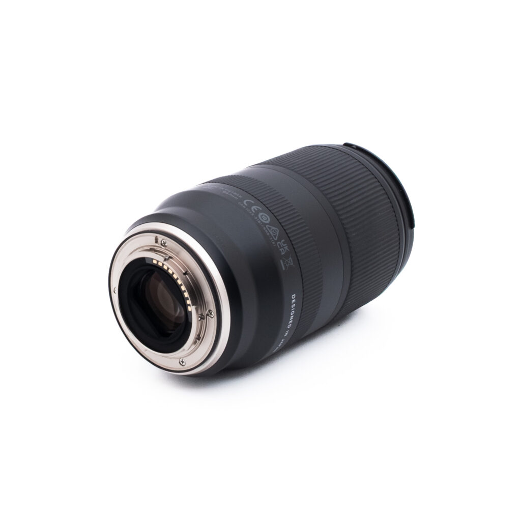 Tamron 18-300mm f35-65 Di III-A VC VXD Tamron 18-300mm f/3.5-6.3 Di III-A VXD Sony E - Käytetty