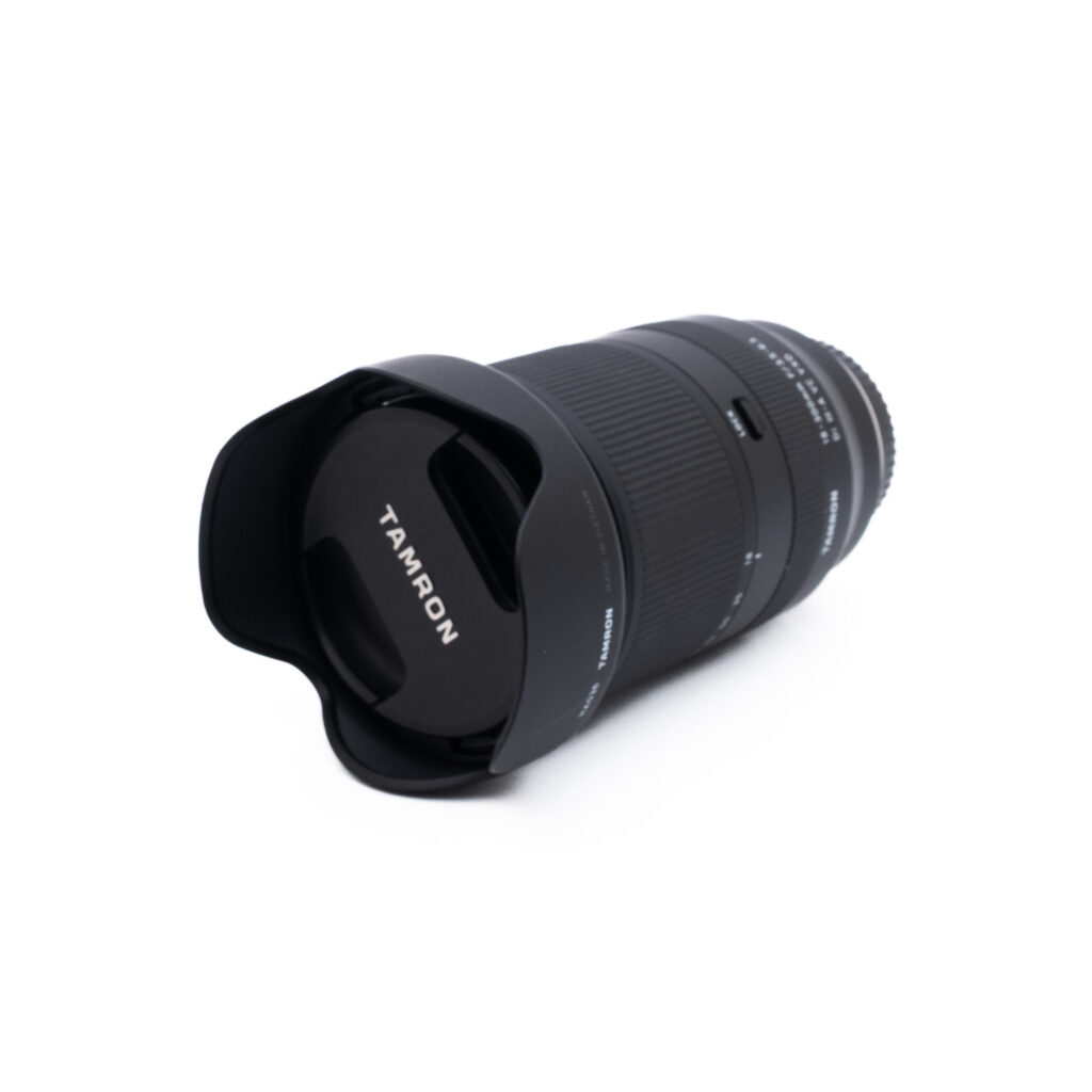 Tamron 18-300mm f35-65 Di III-A VC VXD-3 Tamron 18-300mm f/3.5-6.3 Di III-A VXD Sony E - Käytetty