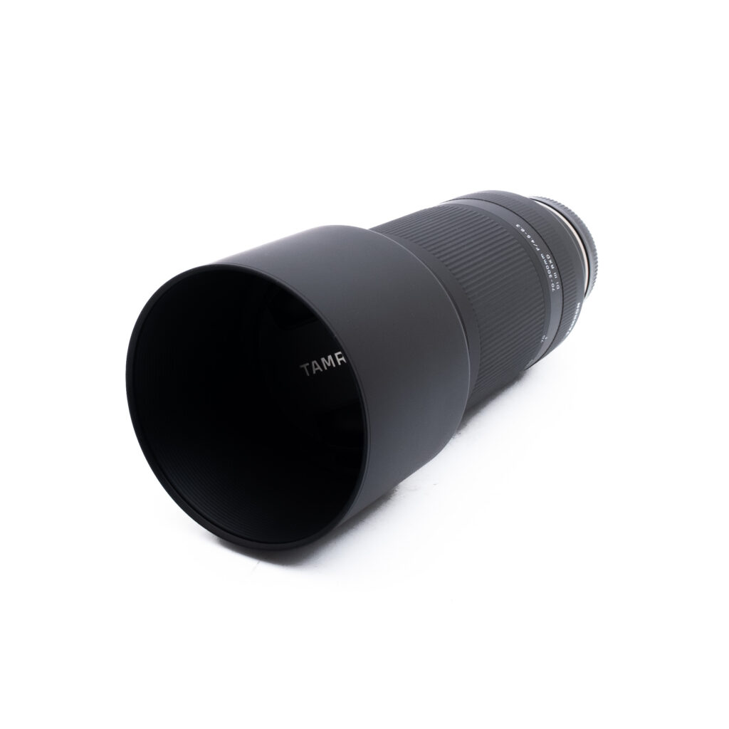 Tamron 70-300mm f45-63 Di III RXD Sony-3 Tamron 70-300mm f/4.5 - 6.3 Di III RXD Sony FE – Käytetty