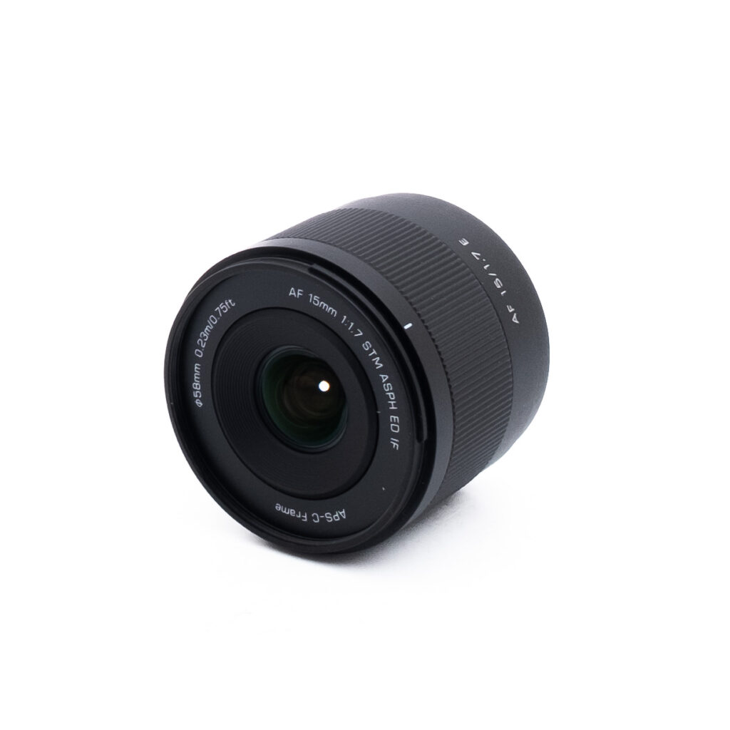 Viltrox 15mm f17 E-2 Viltrox AF 15mm f/1.7 Sony E - Käytetty