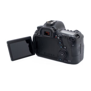 Canon EOS 6D Mark II - Käytetty