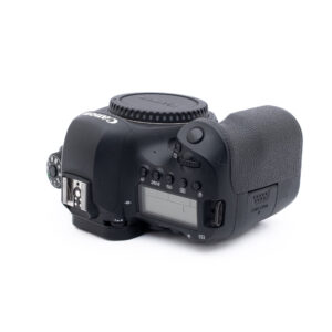 Canon EOS 6D Mark II - Käytetty