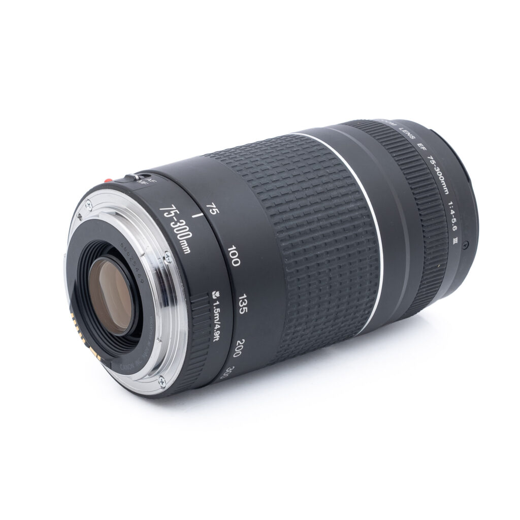 Canon-EF-75-300mm-f4-5.6-III-3 Canon EF 75-300mm f/4-5.6 III - Käytetty