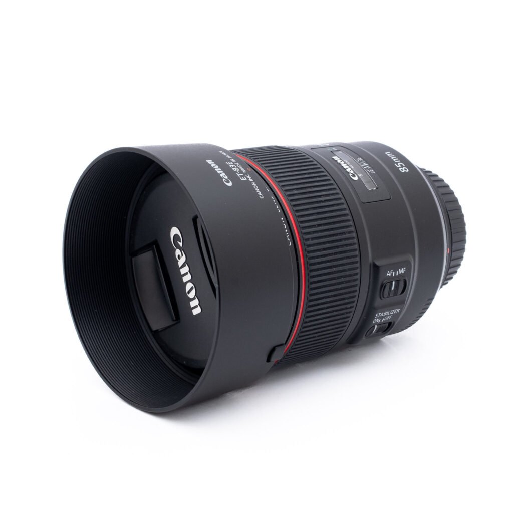 Canon-EF-85mm-f1.4L-IS-USM-1 Canon EF 85mm f/1.4 L IS USM - Käytetty