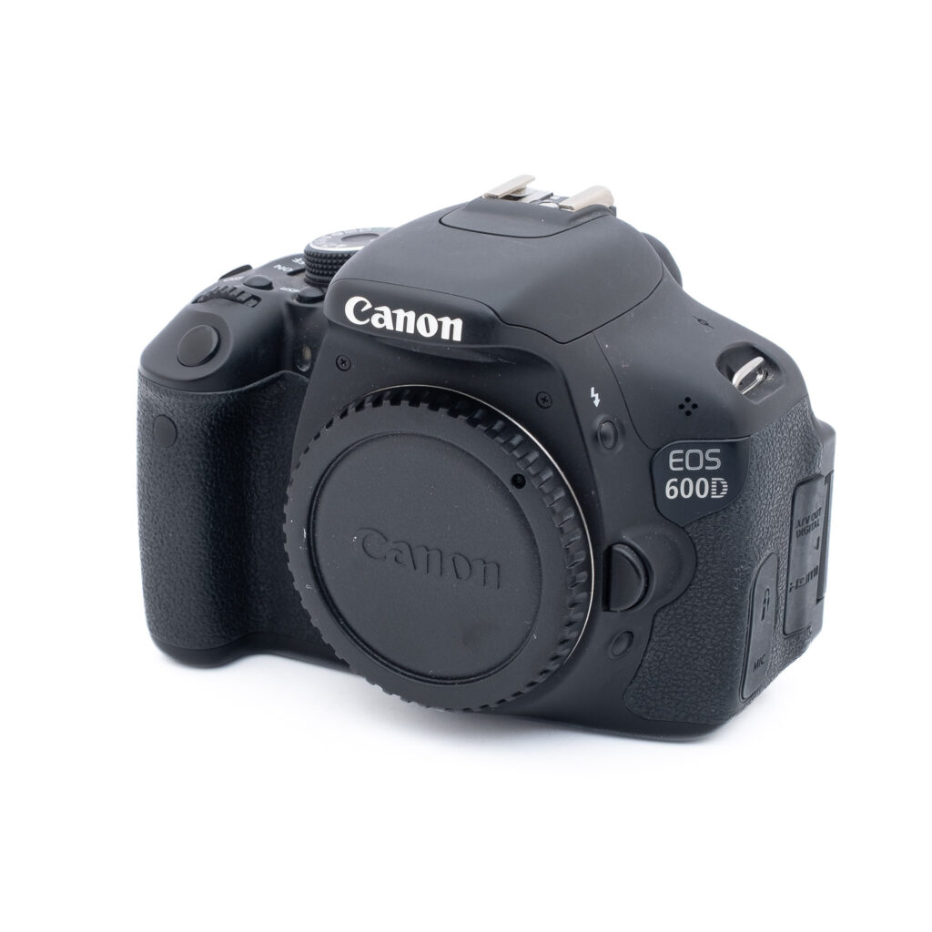 Canon-EOS-600D-1 Canon EOS 600D - Käytetty
