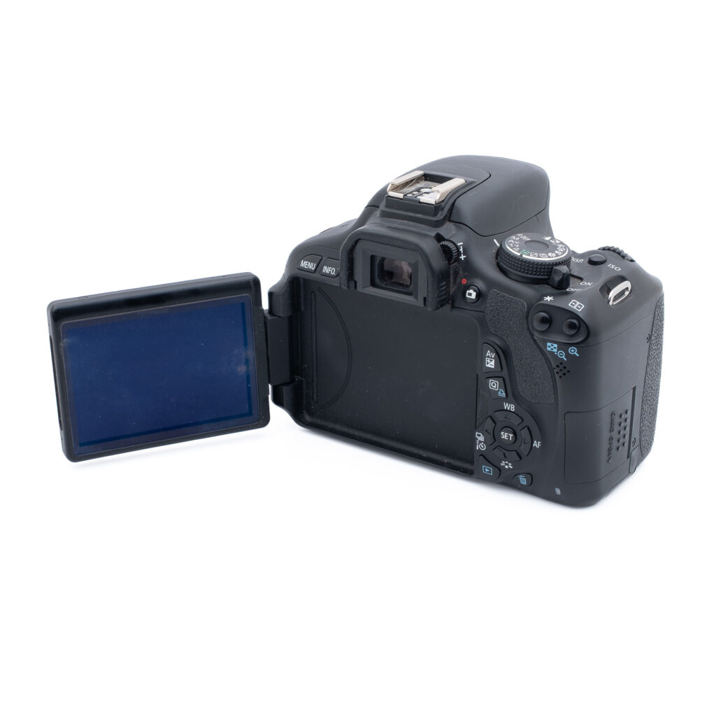 Canon-EOS-600D-3 Canon EOS 600D - Käytetty