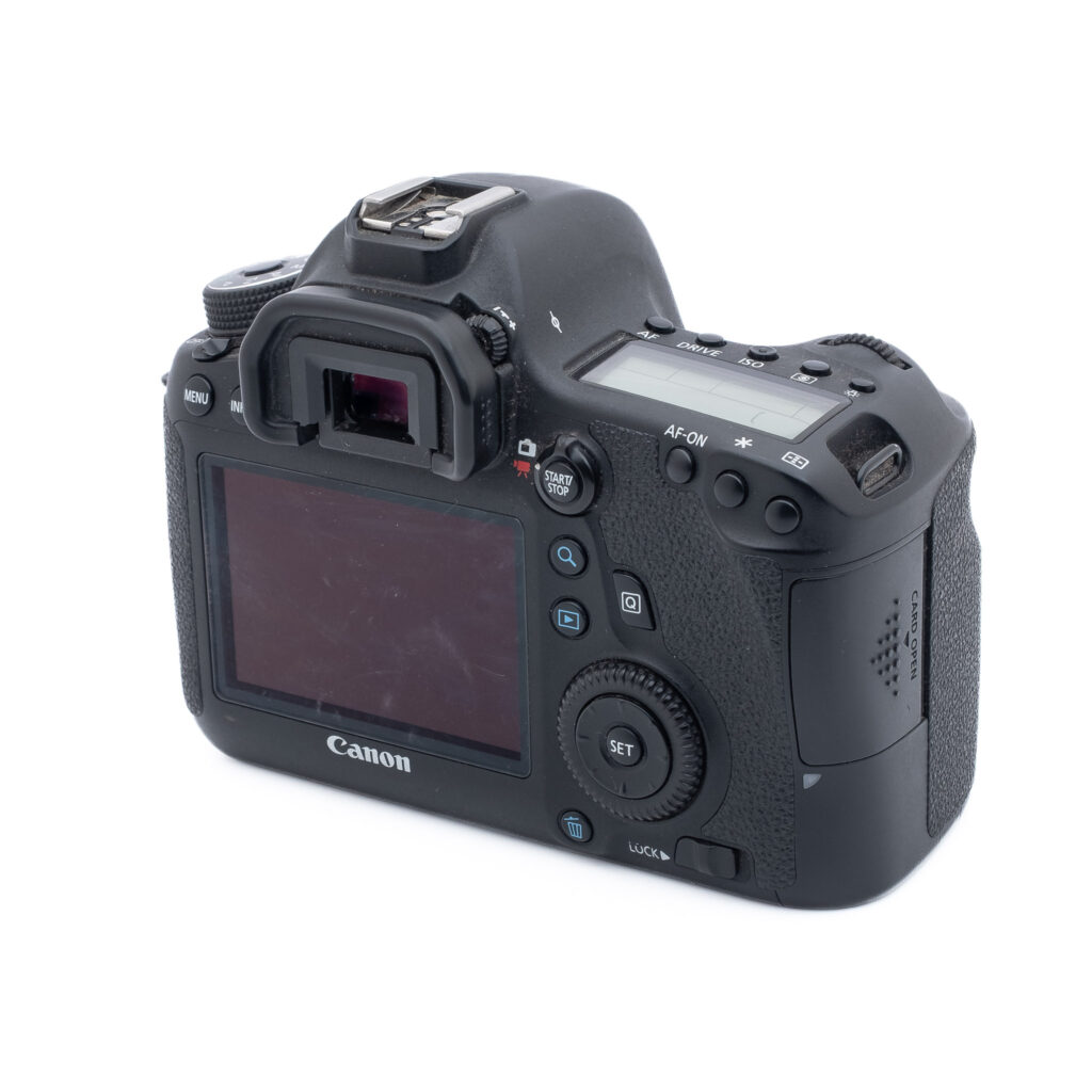 Canon-EOS-6D-3 Canon 6D - Käytetty