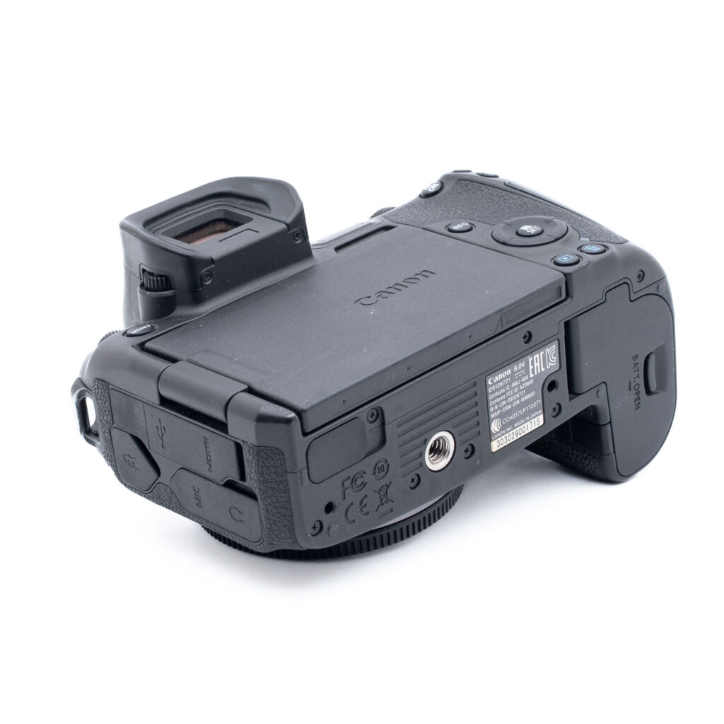 Canon-EOS-R-5 Canon EOS R - Käytetty