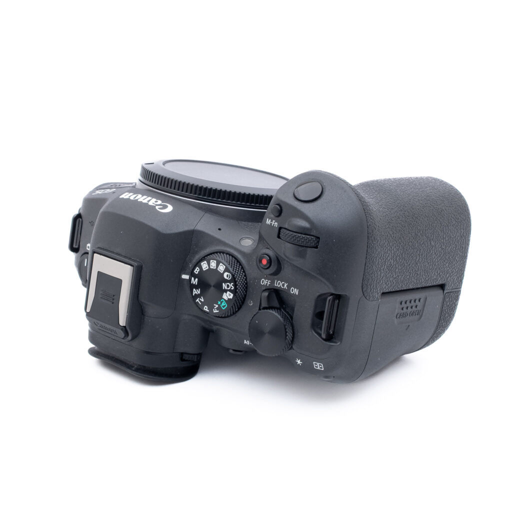 Canon-R6-markII-3208-4 Canon EOS R6 Mark II - Käytetty