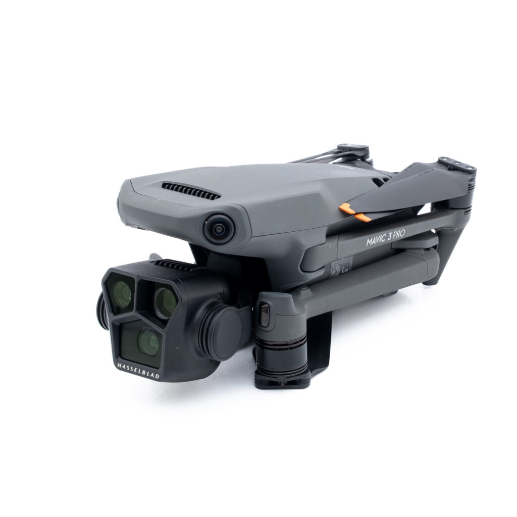 DJI-Mavic-3-Pro-2 DJI Mavic 3 Pro Fly More + DJI RC Pro - Käytetty