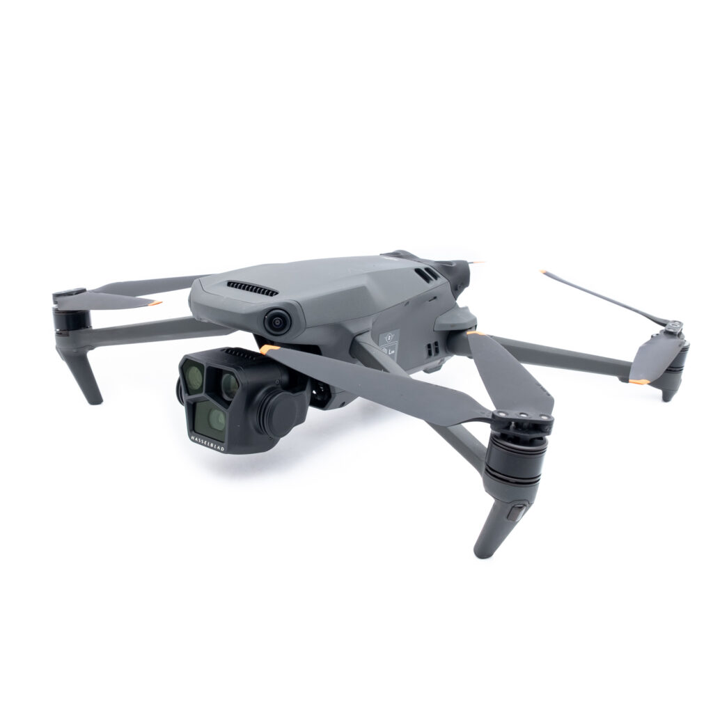 DJI-Mavic-3-Pro-3 DJI Mavic 3 Pro Fly More + DJI RC Pro - Käytetty