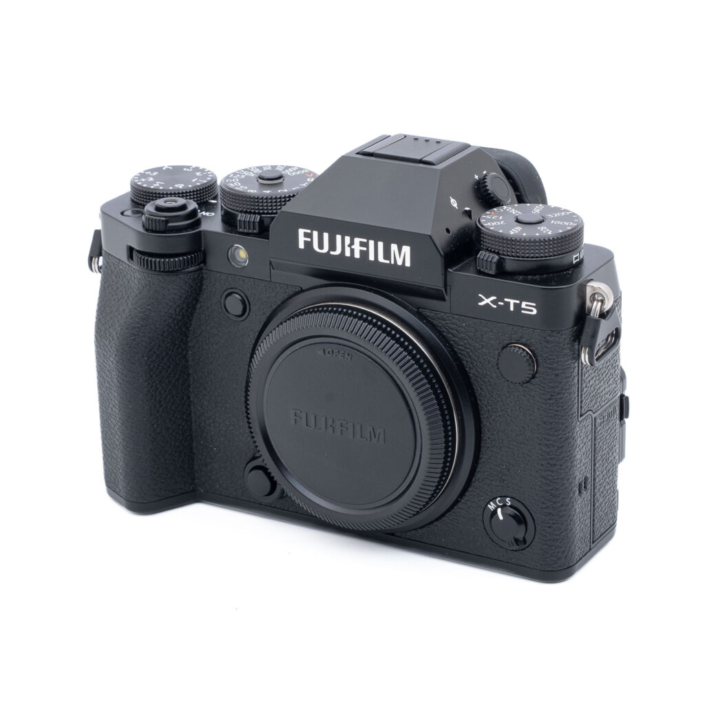 Fujifilm-X-T5-1 Fujifilm X-T5 - Käytetty