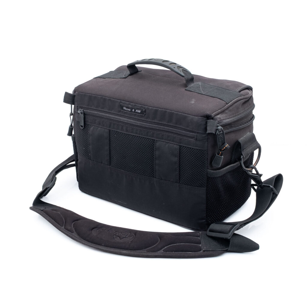 Lowepro-Nova4-AW-3 Lowepro Nova 4 AW - Käytetty