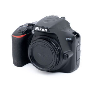 Nikon D3500 - Käytetty