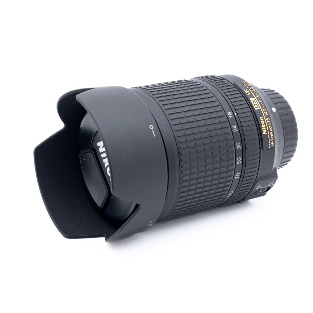 Nikon-DX-18-140mm-f3.5-5.6 G-1 Nikon AF-S Nikkor 18-140mm f/3.5-5.6 G DX VR - Käytetty