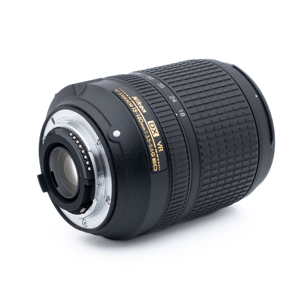Nikon-DX-18-140mm-f3.5-5.6 G-3 Nikon AF-S Nikkor 18-140mm f/3.5-5.6 G DX VR - Käytetty