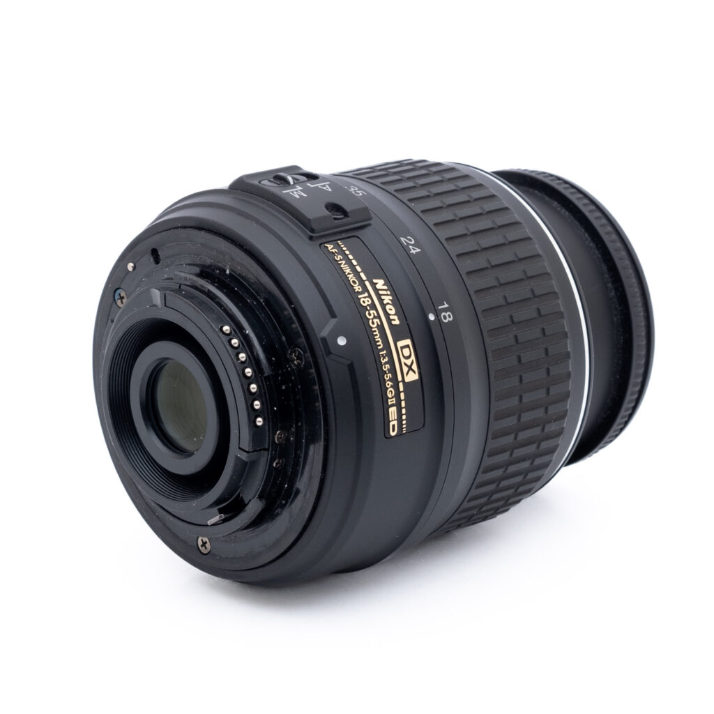 Nikon-DX-18-55mm-f3.5-5.6-G-II-3 Nikon AF-S Nikkor 18-55mm f/3.5-5.6 G II DX - Käytetty