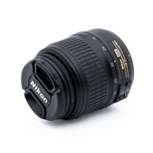 Nikon-DX-18-55mm-f3.5-5.6G-II-1 Nikon AF-S Nikkor 18-55mm f/3.5-5.6 G II DX - Käytetty