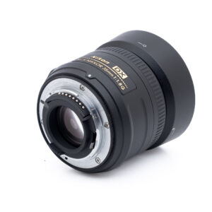 Nikon-DX-35mm-f1.8-G-3 Nikon AF-S Nikkor 35mm f/1.8 G DX - Käytetty