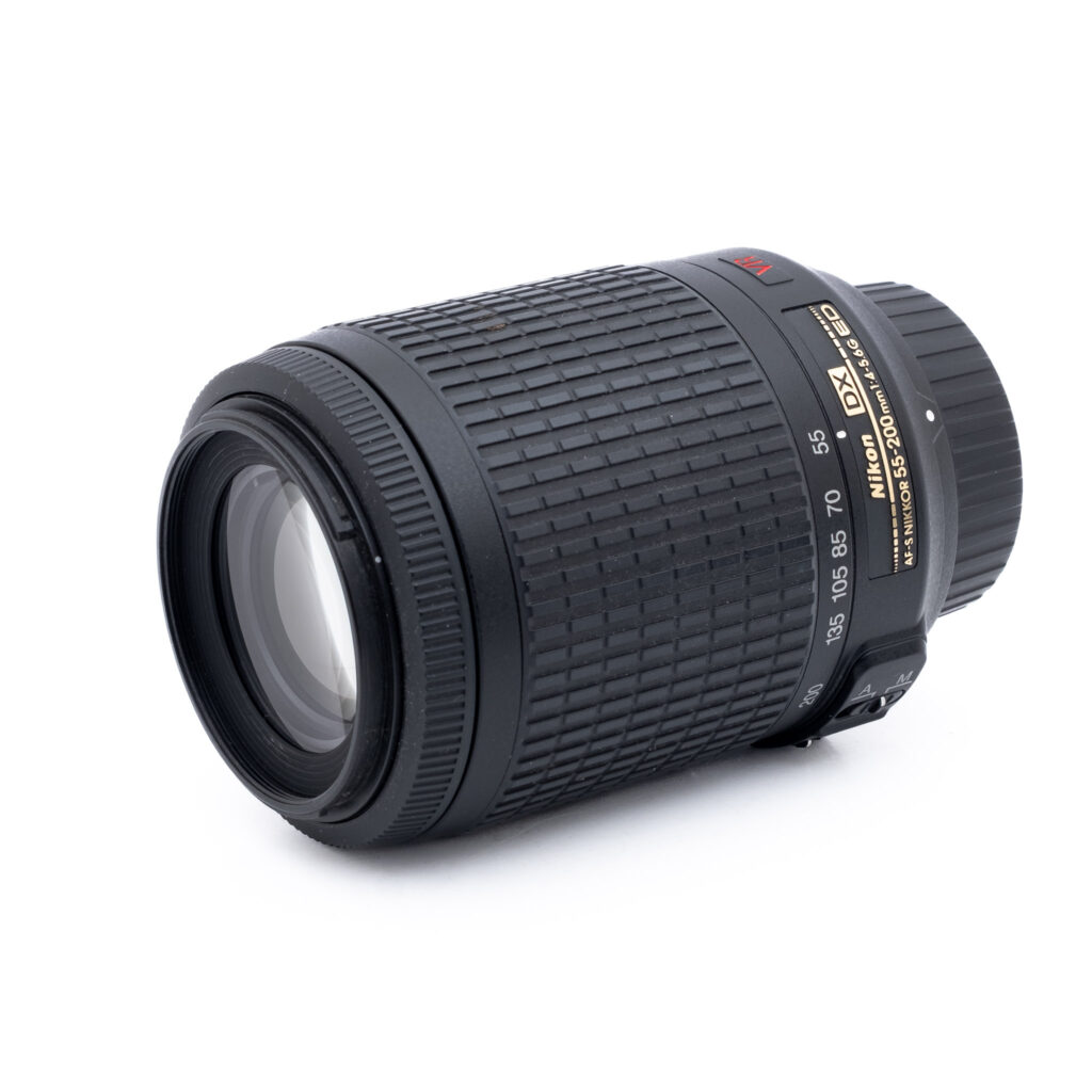 Nikon-DX-55-200mm-f4.5-5.6-G-2 Nikon AF-S Nikkor DX 55-200mm f/4-5.6 G ED VR - Käytetty