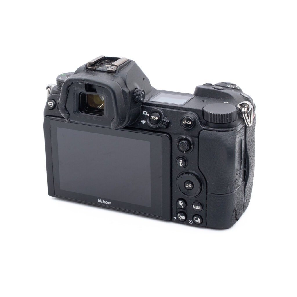 Nikon-Z6-II-3 Nikon Z6 - Käytetty