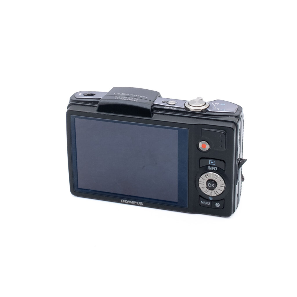 Olympus-SZ-20-2 Olympus SZ-20 digikamera - Käytetty