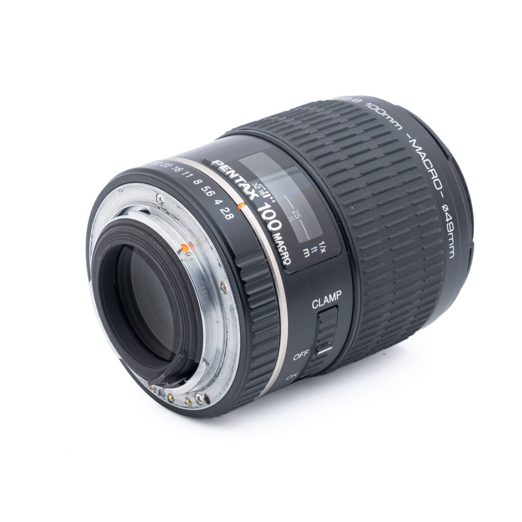 Pentax SMC Pentax-D FA 100mm f/2.8 Macro - Käytetty