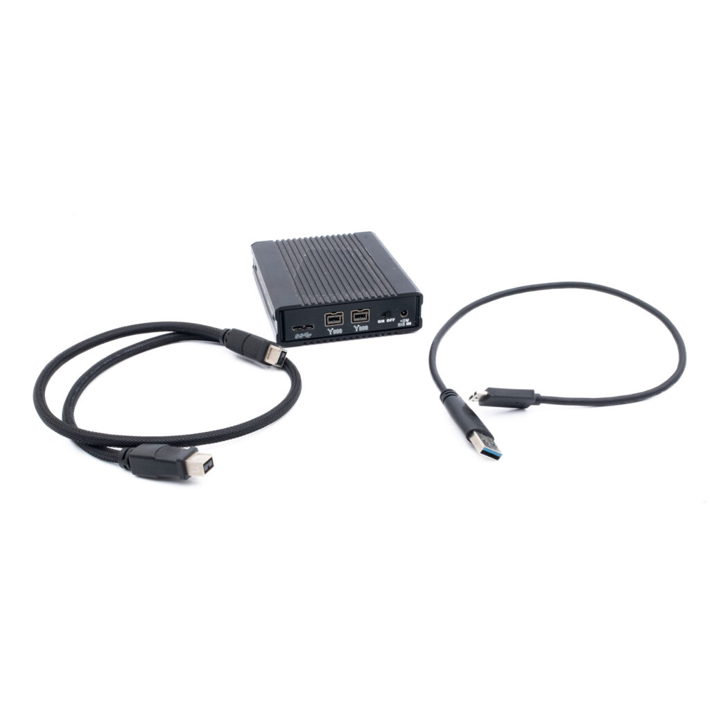 REDMAG-1.8-lukija-2 RED Station REDMINI 1.8" USB-lukija - Käytetty