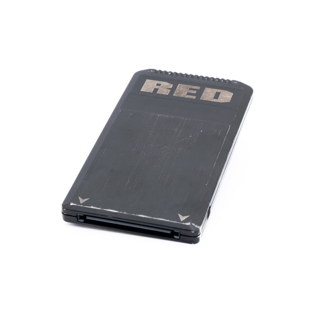 REDMAG-256GB-SSD-C7F2-1 RED REDMAG 256GB SSD tallennuslevy - Käytetty
