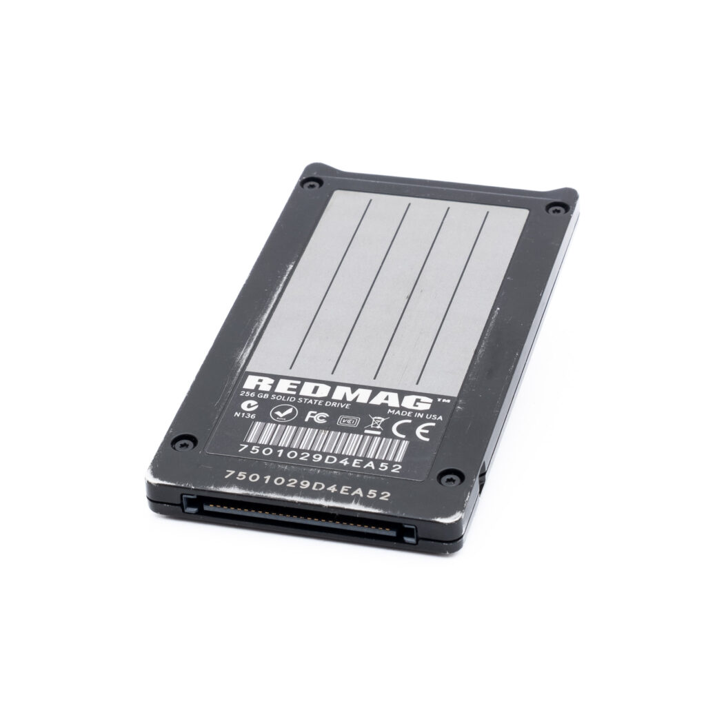 REDMAG-256GB-SSD-EA52-2 RED REDMAG 256GB SSD tallennuslevy - Käytetty