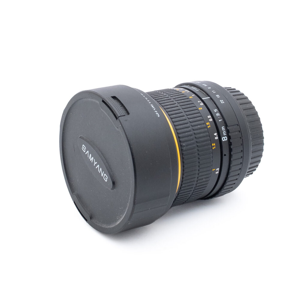 Samyang-8mm-fisheye-cs-ef-1 Samyang 8mm f/3.5 Fisheye CS Canon EF-S - Käytetty